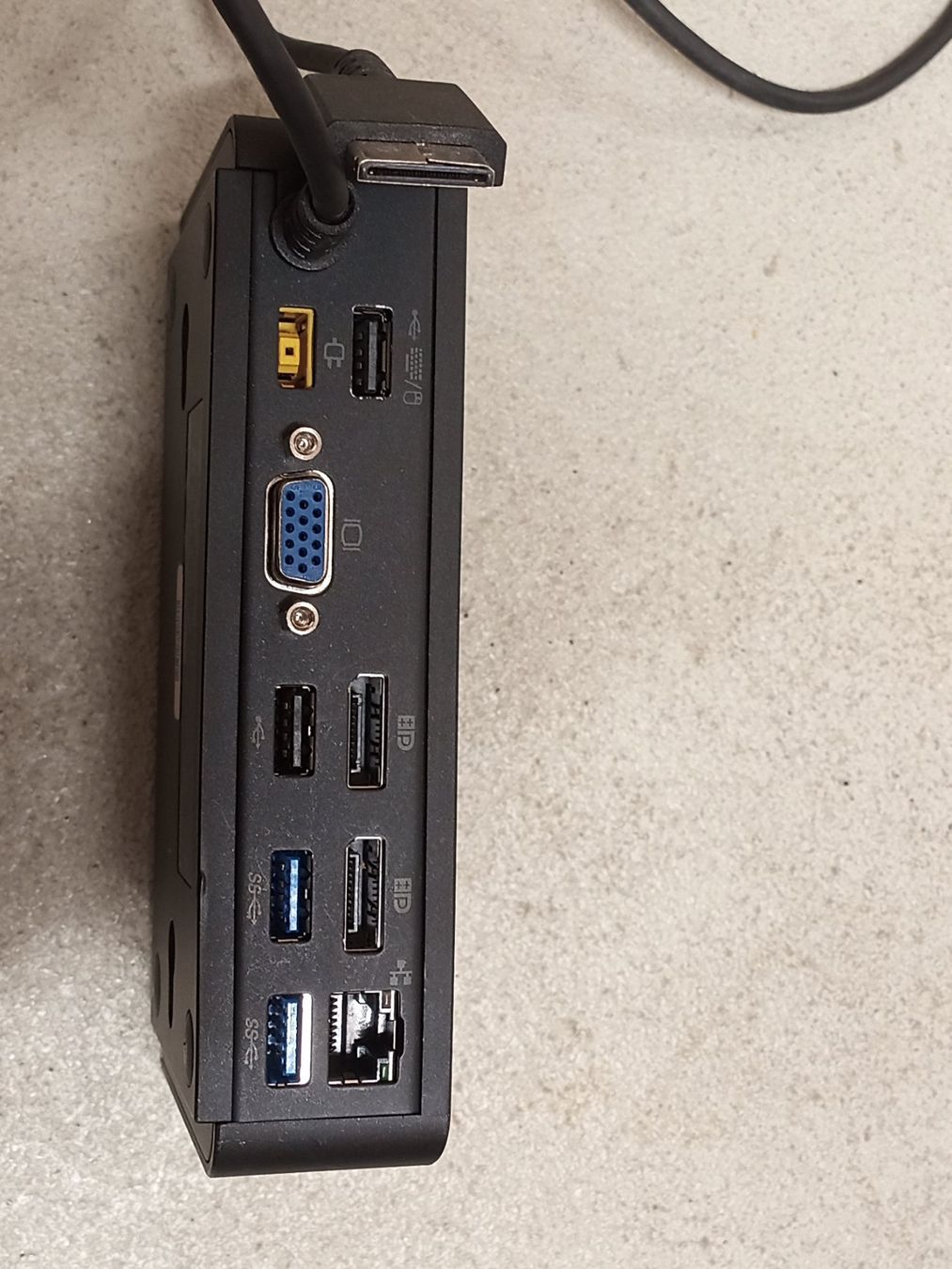 Lenovo Docking station: ThinkPad OneLink+ Dockingstation – Usato da Zürich venduto da danihell 2