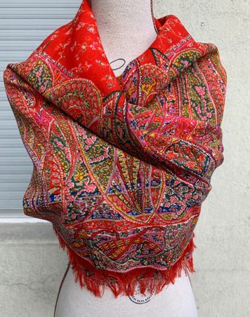 Splendide grand châle vintage LIBERTY OF LONDON t.XL130x130