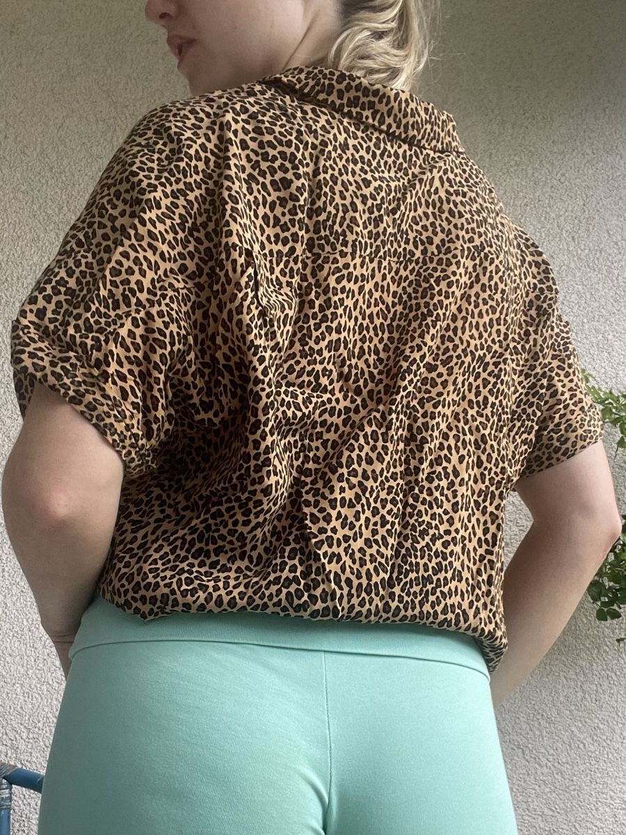 Other Stories Blusen: Blouse & Other Stories leopard print gr.S – Gebraucht aus Luzern von ver_q2pg 2