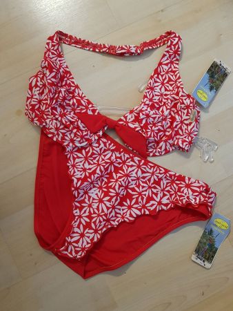 Bikini 44 D Beach Secret