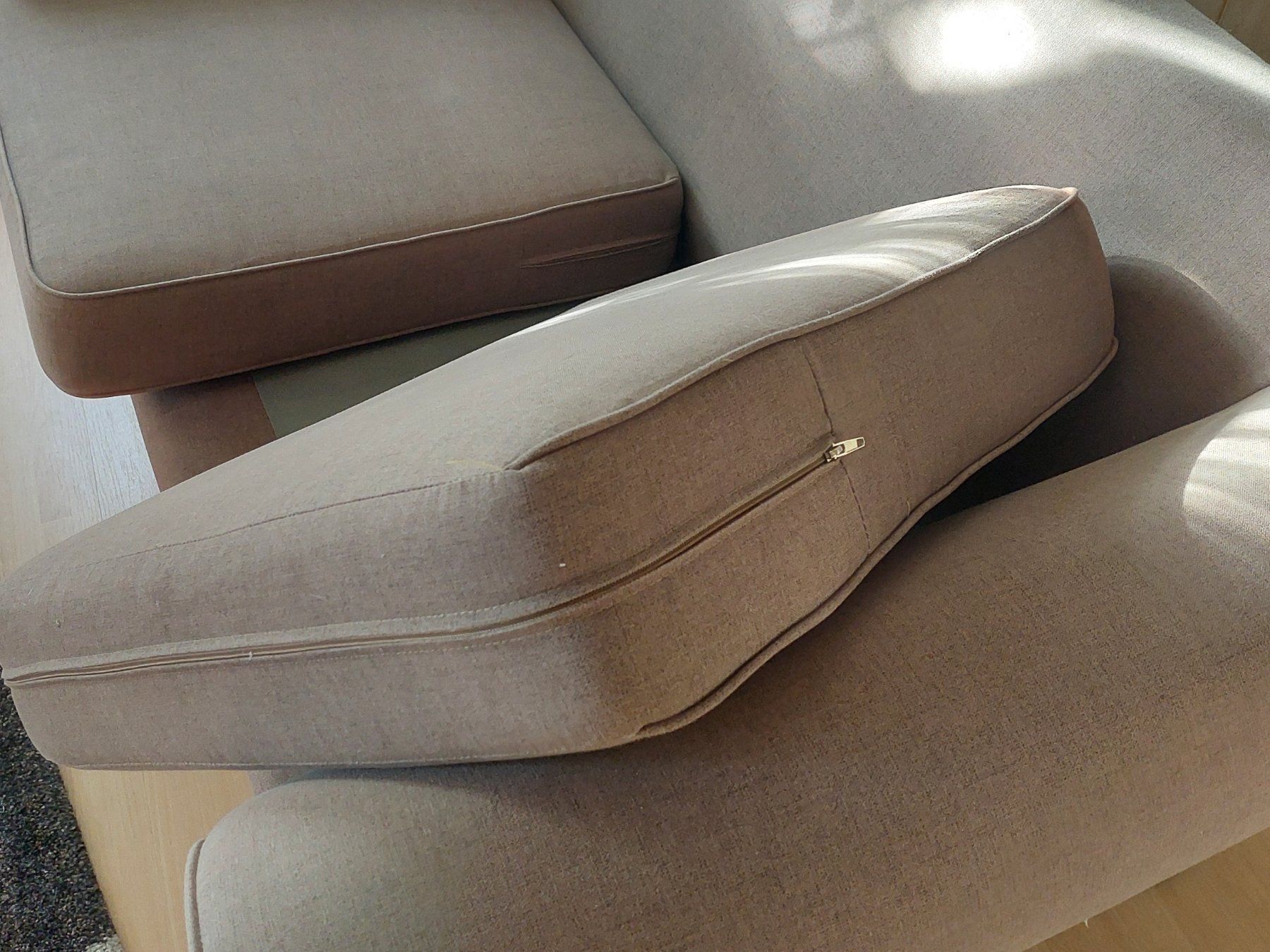 Divani: Gutmann Factory Sofa 2-plätzig, Hussenoptik – Usato da Gamprin venduto da buschla66 5