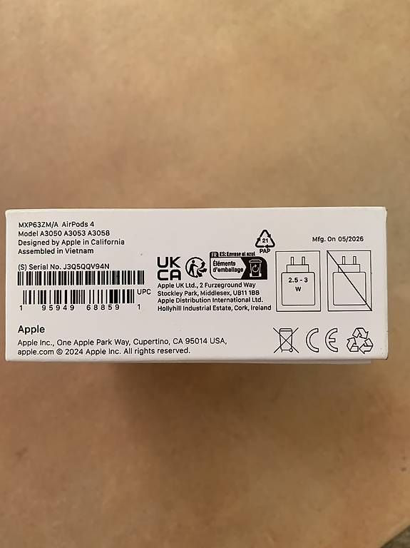 Kopfhörer: AirPods 4 Original, neu – Gebraucht aus Wetzikon ZH von christacrissy 1