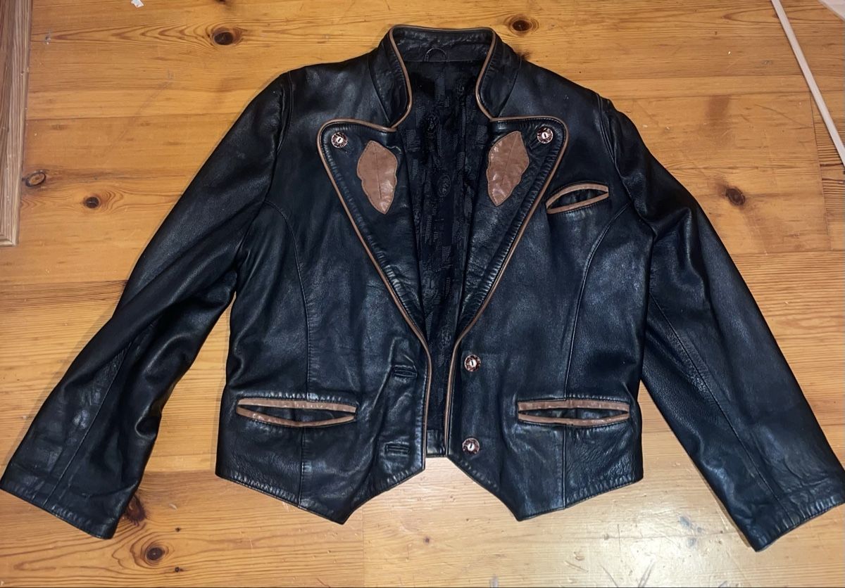 Giacche: Trachten-Lederjacke, Damen, Gr. 36 – Usato da Münchwilen TG venduto da mirwaibel