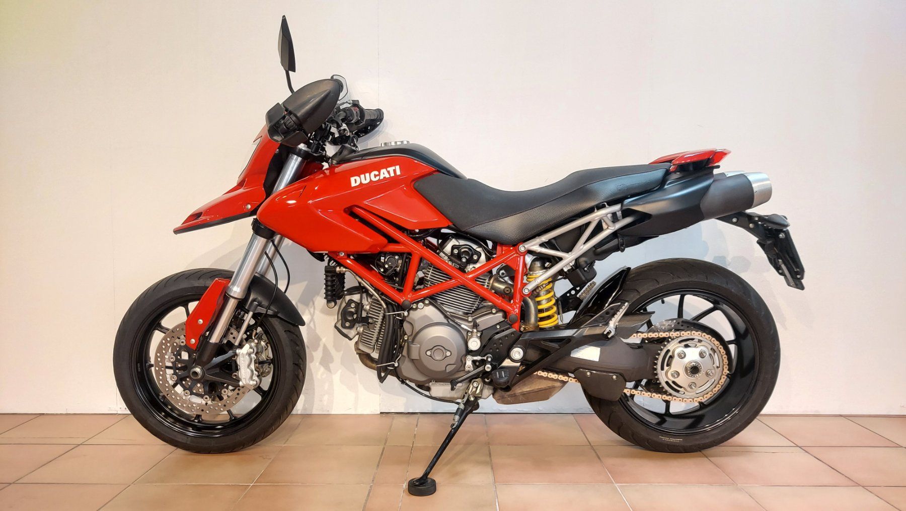 Ducati Strada: Ducati Hypermotard 796 – Usato da Tägerschen venduto da Moto-Welt 1