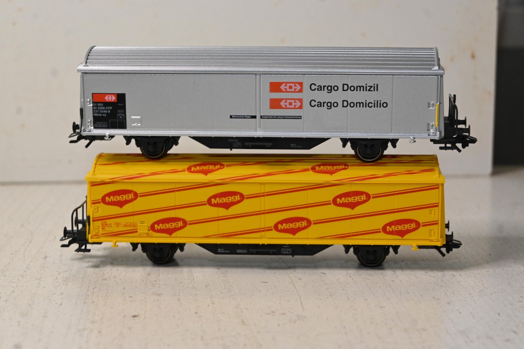 Märklin Modellini di ferrovie: Hbils Märklin HO/AC  Maggi + Cargo  mit OVP – Usato da Laupen ZH venduto da Zmoewe 3