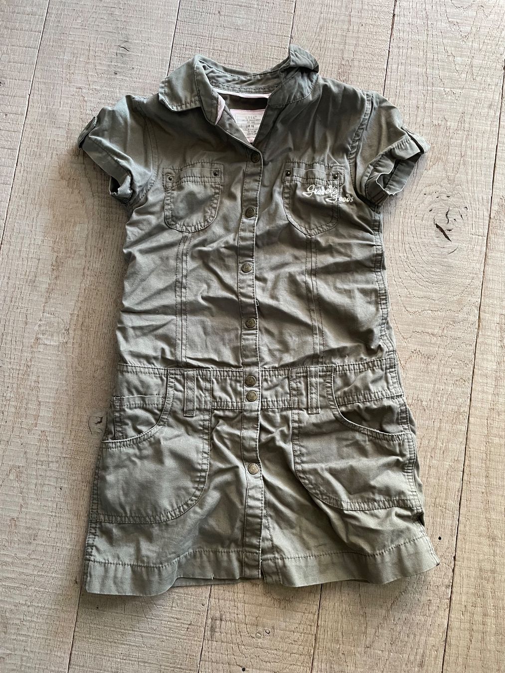 Vestiti & Gonne: Kinderrock safarigrün – Usato da Bonstetten venduto da Pina15