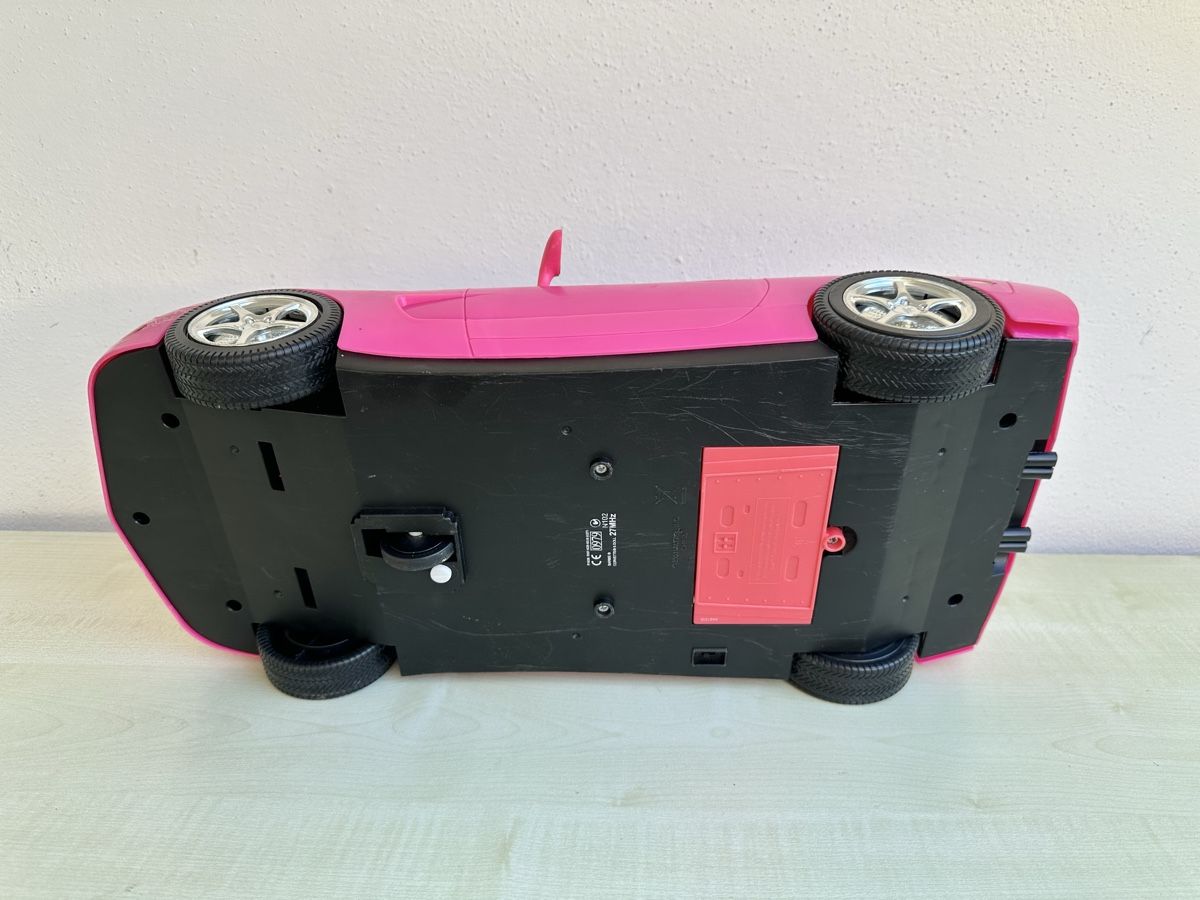 Poupées: Barbie Light Pink Corvette Cabrio Auto – D'occasion à Zürich par Kat_5557 7