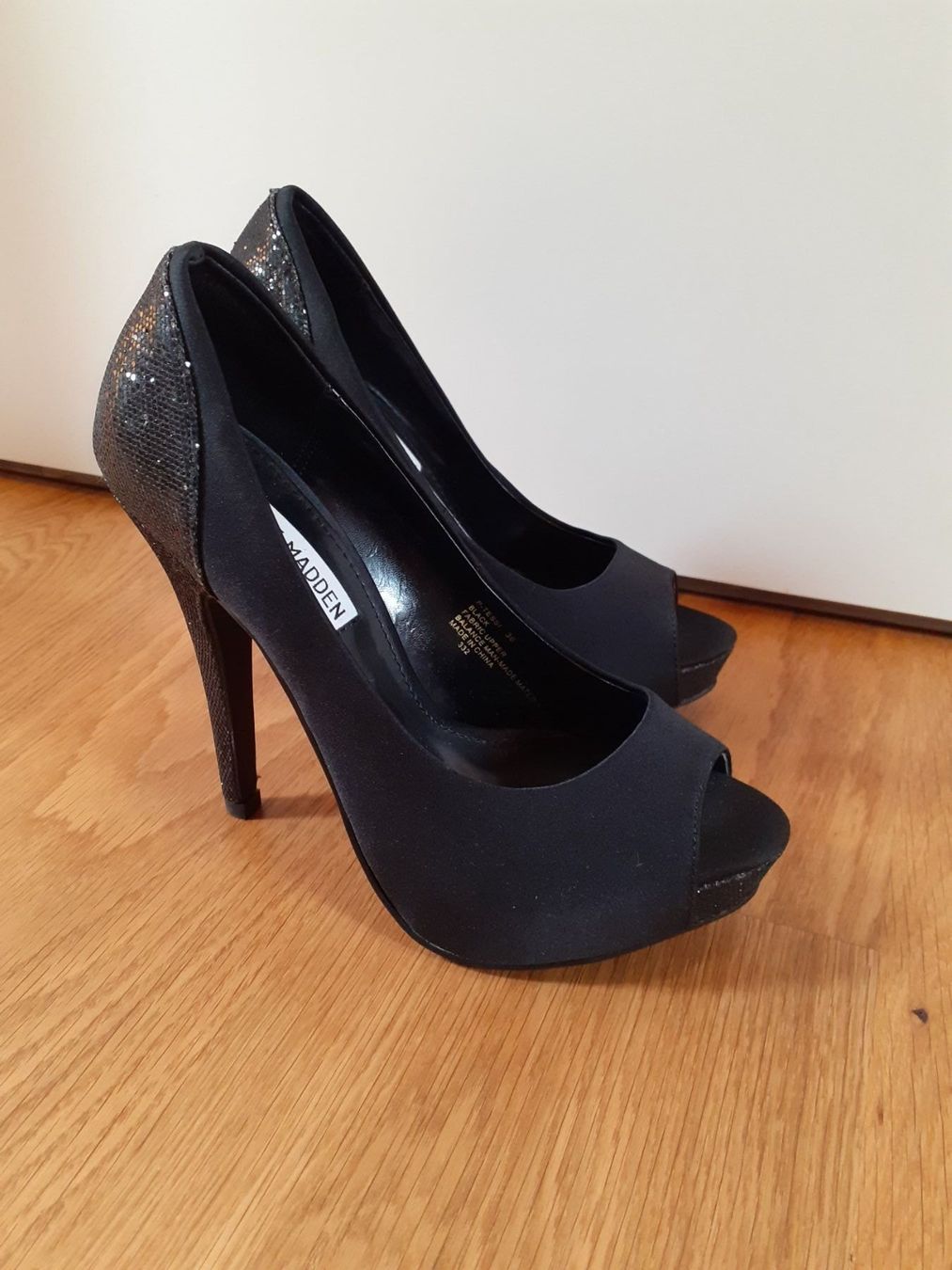 Steve Madden Scarpe da donna: Steve Madden – Usato da Zürich venduto da Convertini01