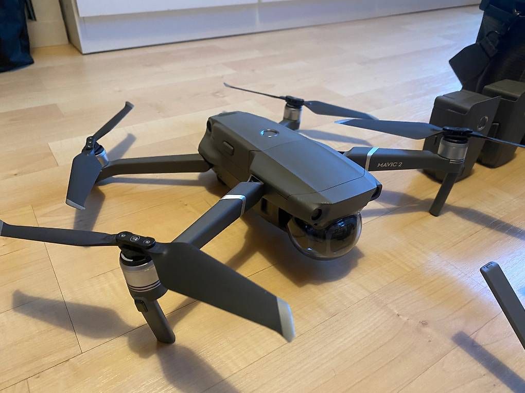 Modellismo RC: DJI Mavic 2 Pro inkl. Fly More Kit – Usato da Dornach venduto da Dale-99 1