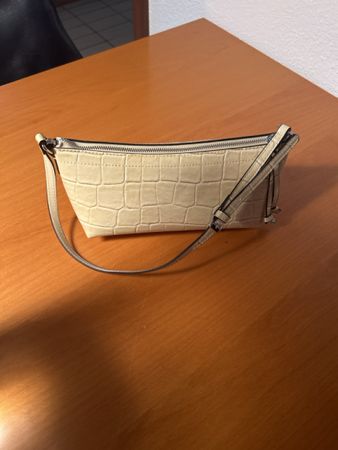 Tasche Lederimitat beige Kroko-Prägung mit Reissverschluss n