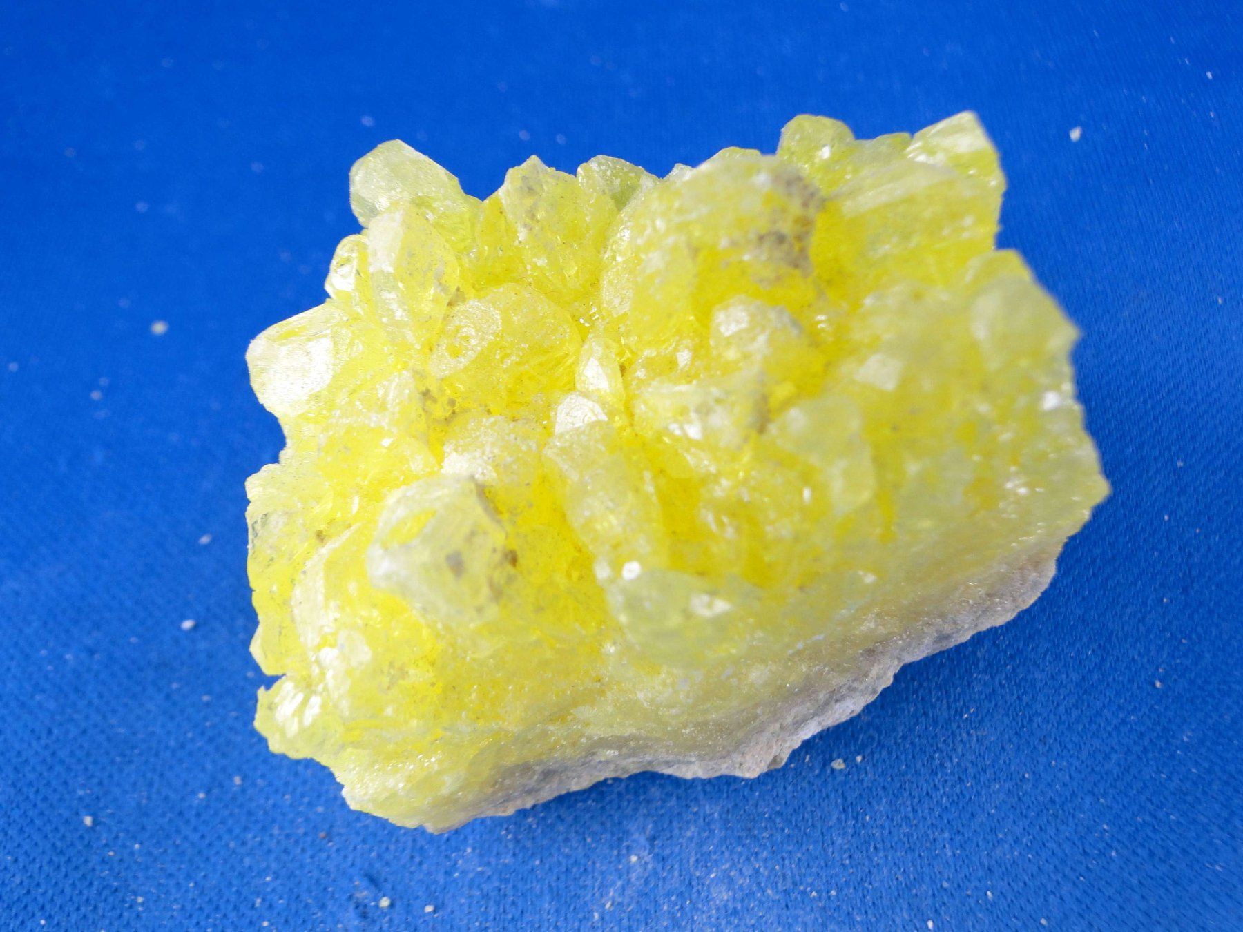 Mineralien & Heilsteine: Top Schwefelstufe! – Gebraucht aus Schinznach Bad von Demerald