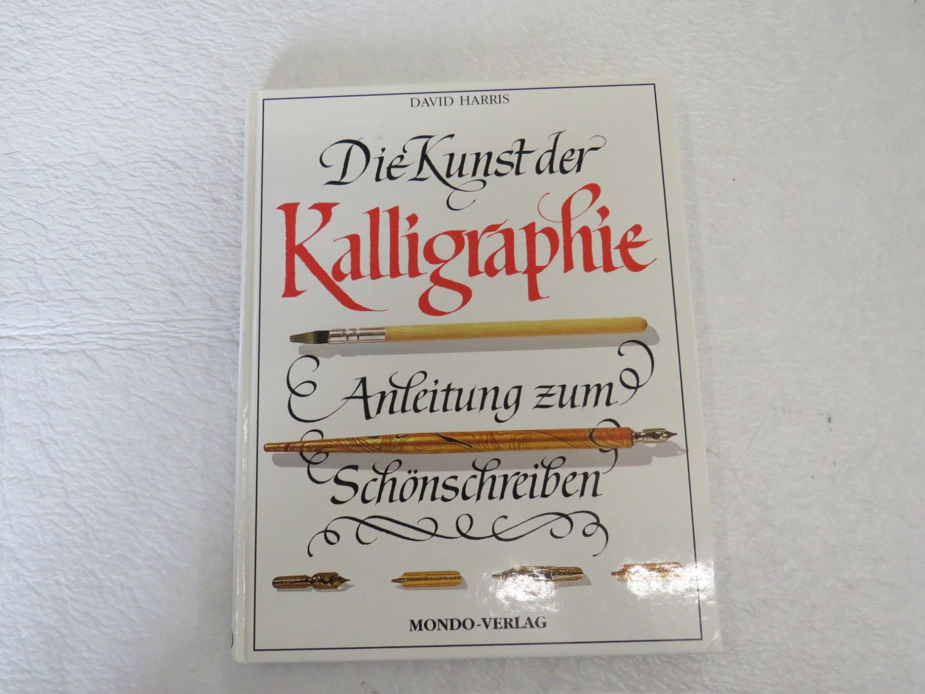 Libri: Kalligraphie, Anleitung, Mondo Buch – Nuovo (secondo la descrizione) da Küttigen venduto da Rawlings