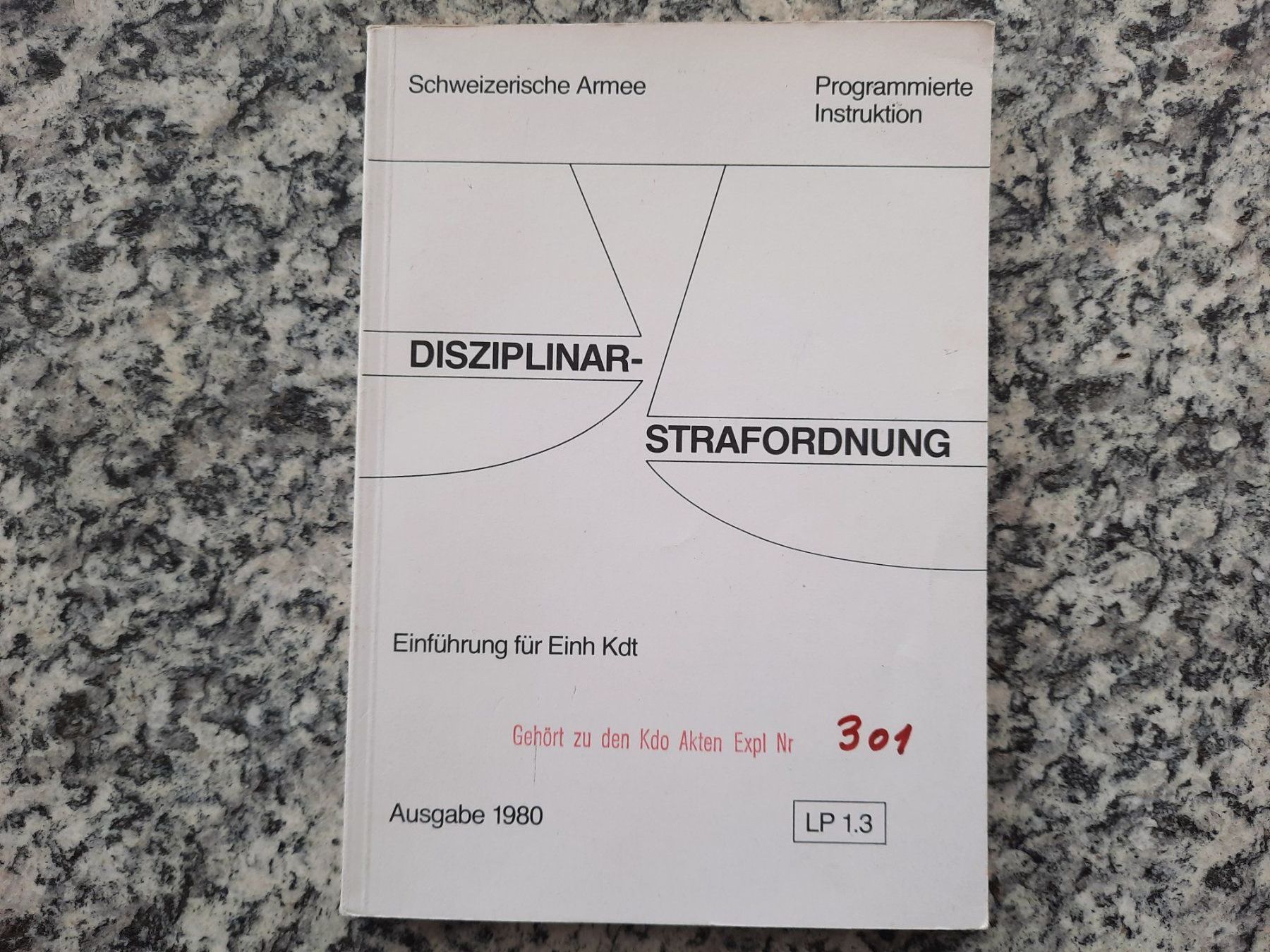 Bücher: Lehrprogramm 1.3 - Disziplinar-Strafordnung – Gebraucht aus Ruswil von Sammlergeist