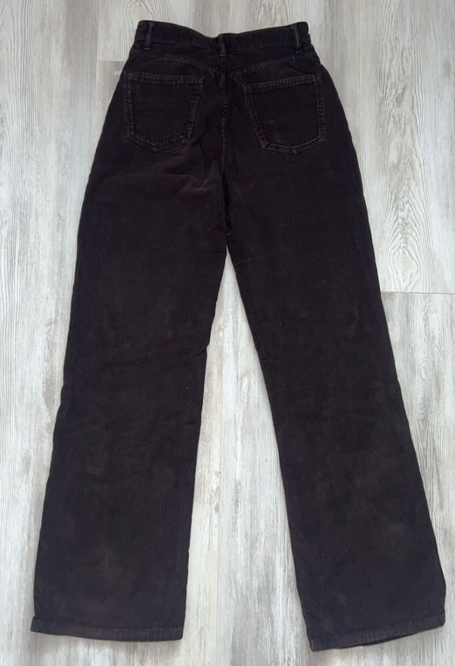 Zara Pantaloni: Pantalon velours marron taille 36 – Usato da Charmoille venduto da chaignat03