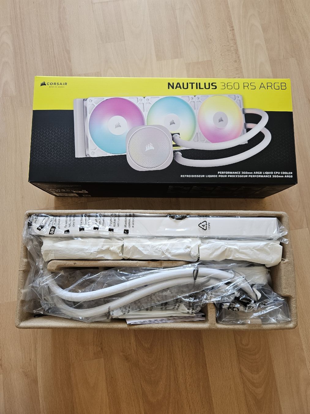 Corsair Gehäuse: Corsair RS Set Kühlung  – Gebraucht aus Hölstein von ale_99pd