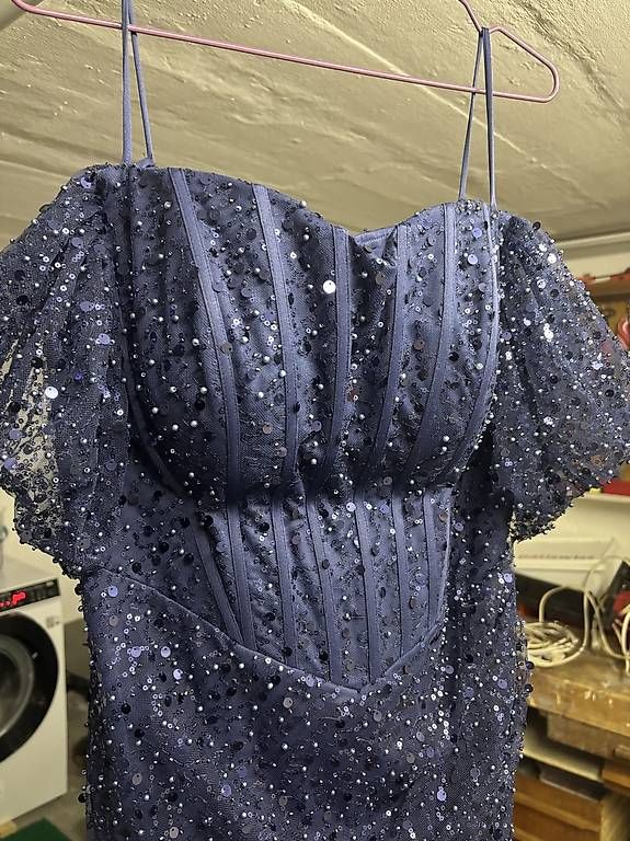 Vestiti: Abendkleid Grösse 44 – Usato da Näfels venduto da hano.degi 3
