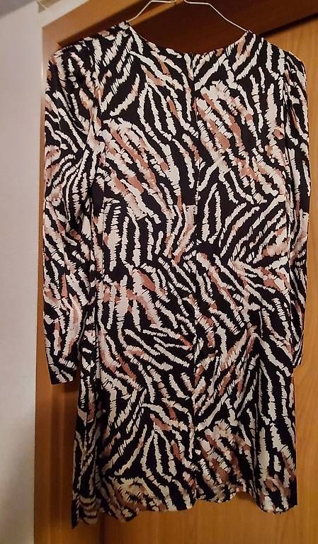 Vestiti: kleid – Usato da Nürensdorf venduto da conceicao74 1