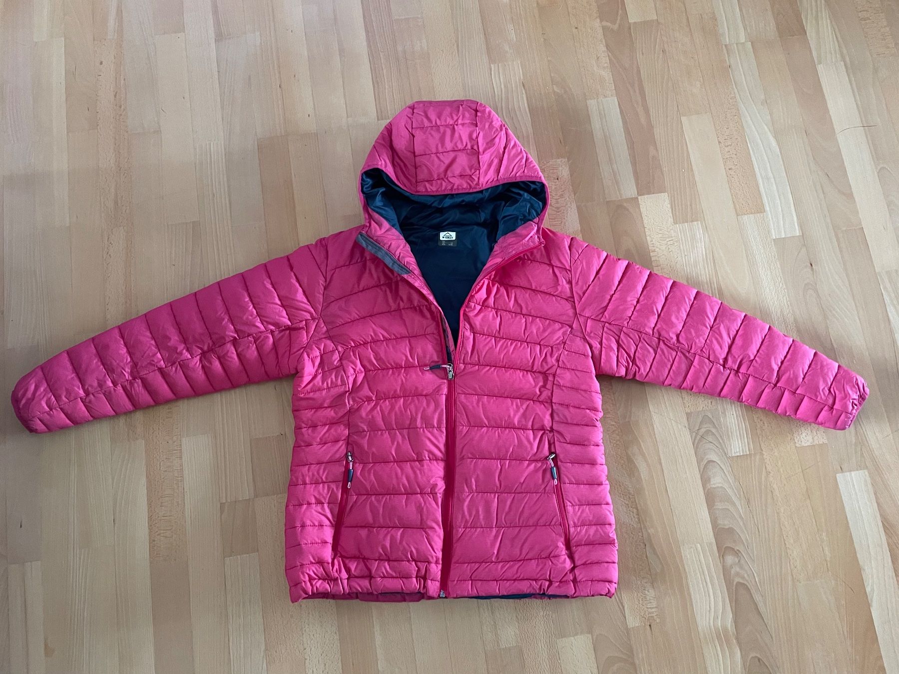 Mckinley Giacche & Cappotti: McKinley wattierte Mädchen-Jacke / Grösse 152 – Usato da Winterthur venduto da LESA1015