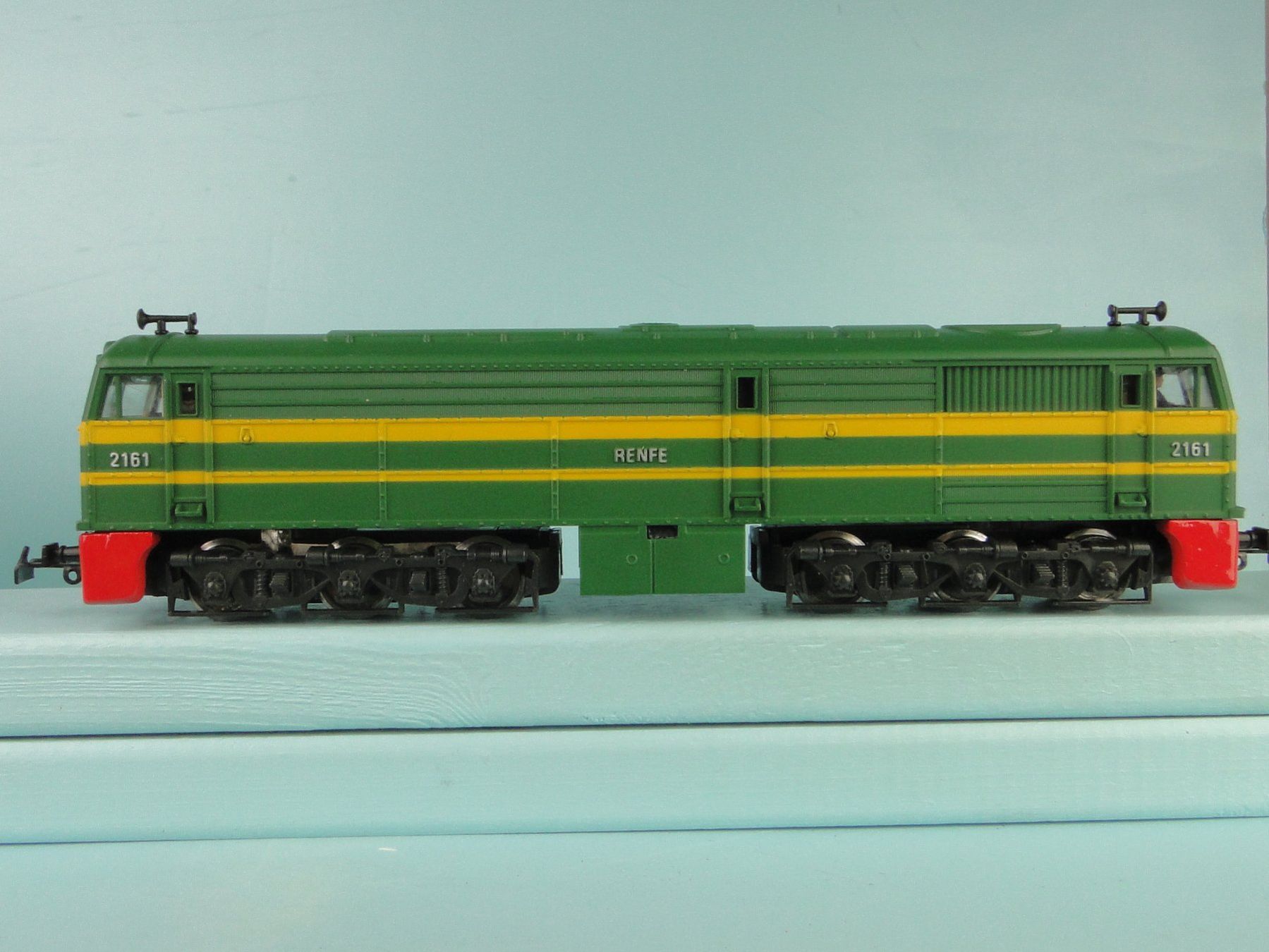 Modelleisenbahnen: IBERTREN H0 2104 RENFE 2161 – Gebraucht aus Bülach von cann11 3