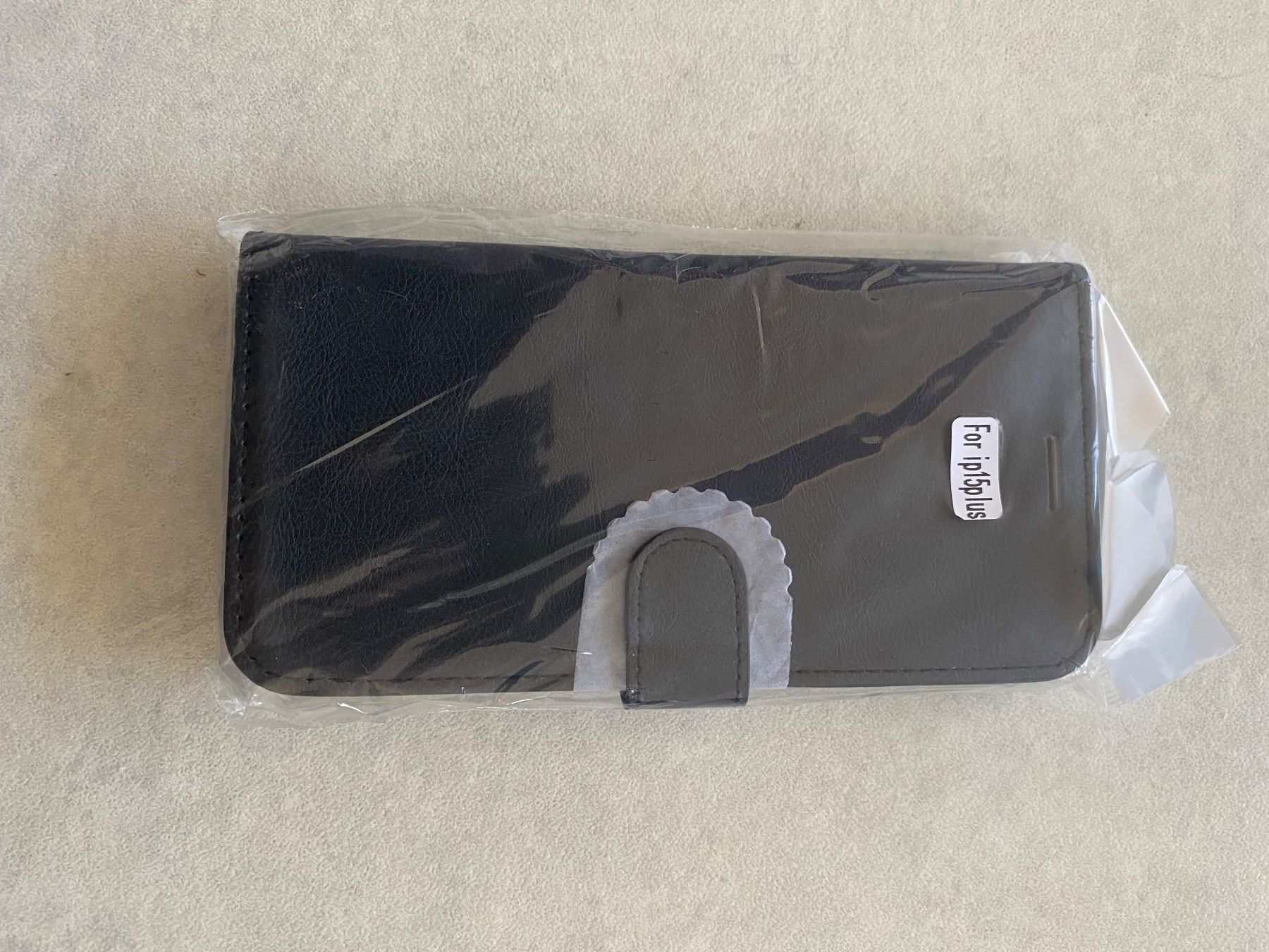 Cover & Protezioni schermo: Leder-Etui Hülle für Iphone 15 Plus – Nuovo e nell'imballaggio originale da Spreitenbach venduto da Brockiland-Flohmarkt 4
