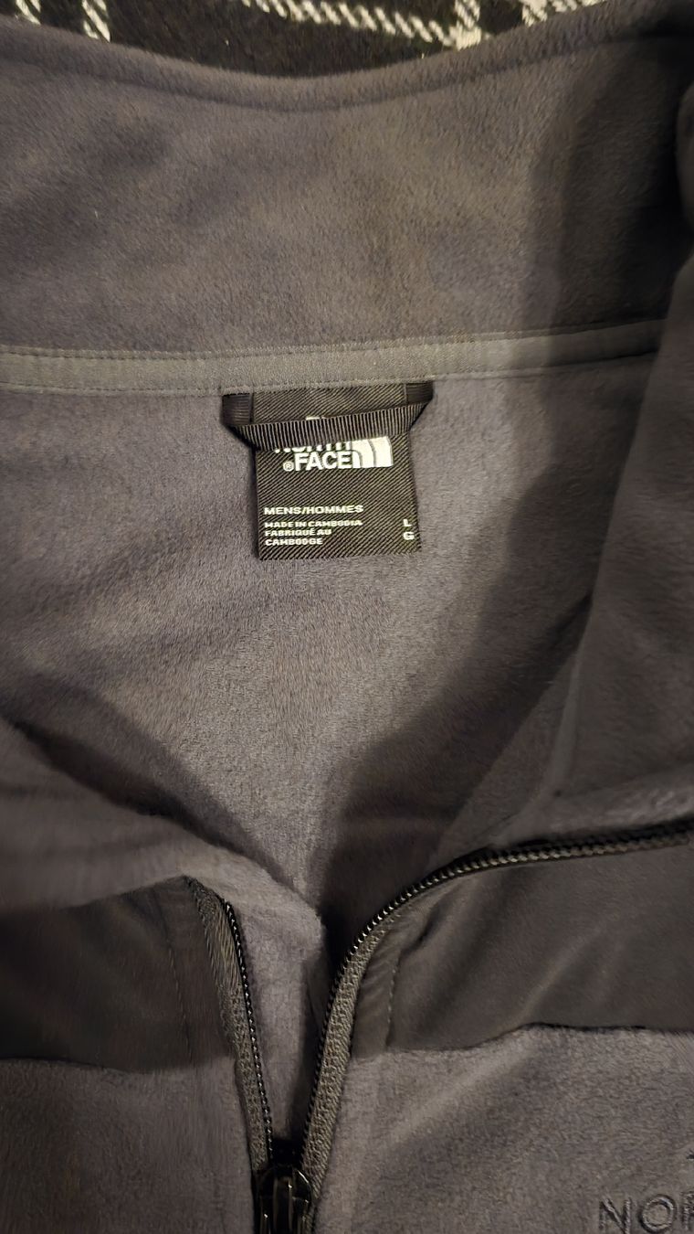 North Face Jacken: North Face Emilio Delta Fleecejacke – Neu (gemäss Beschreibung) aus Zürich von soundcheck 2