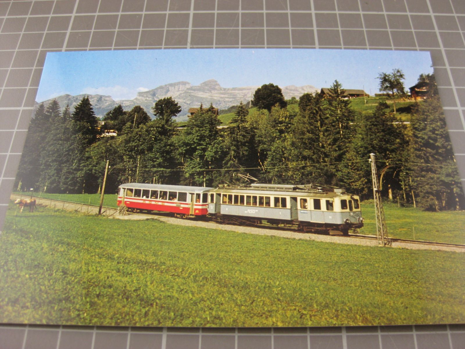 Cartoline postali: AK Les Aviolats mit Zug  – Nuovo (secondo la descrizione) da Malters venduto da Marosko