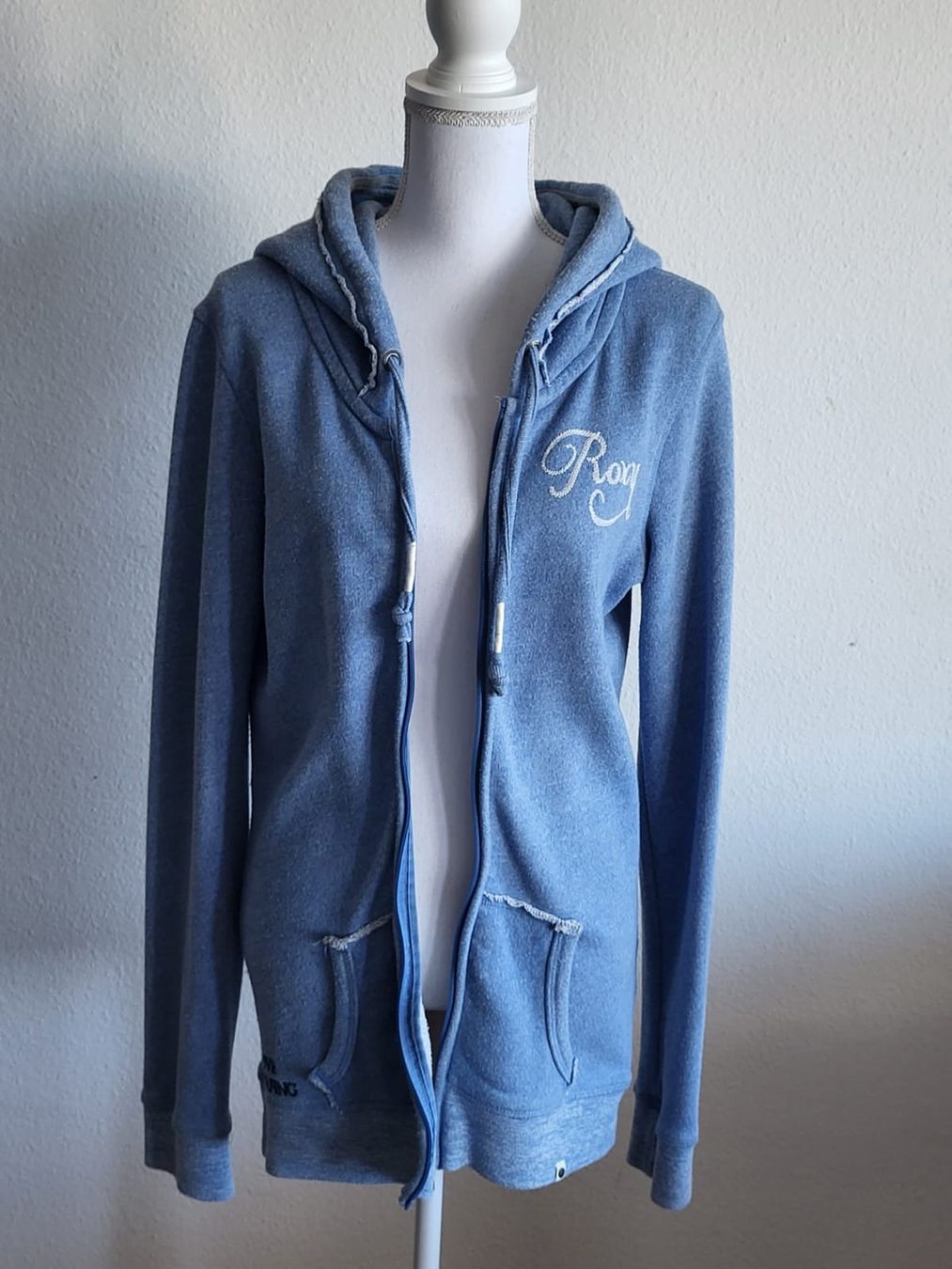 Roxy Maglioni & Felpe: Stylischer Damen Kapuzenpullover, Gr. M! – Nuovo (secondo la descrizione) da Buchs AG venduto da Bela11