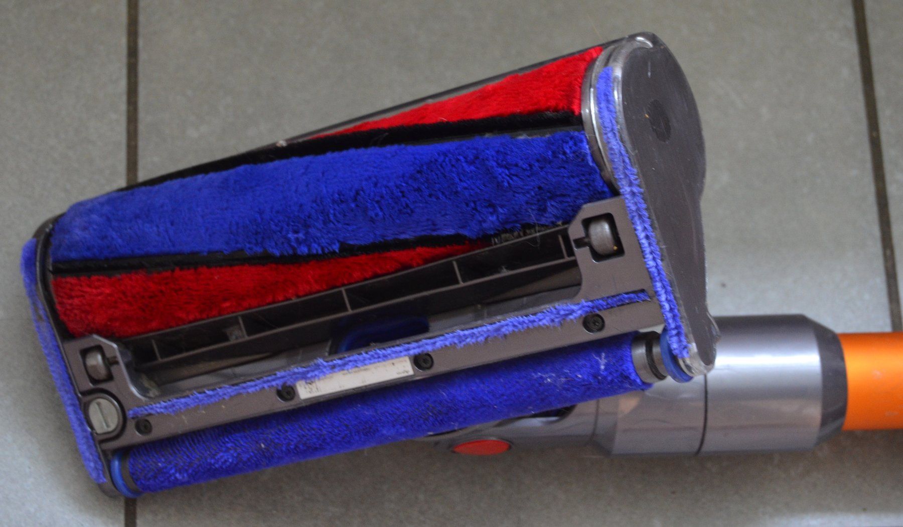 Dyson Aspirapolveri & Accessori: Staubsauger Dyson V7  aspirateur – Usato da Collonges venduto da arashee 2