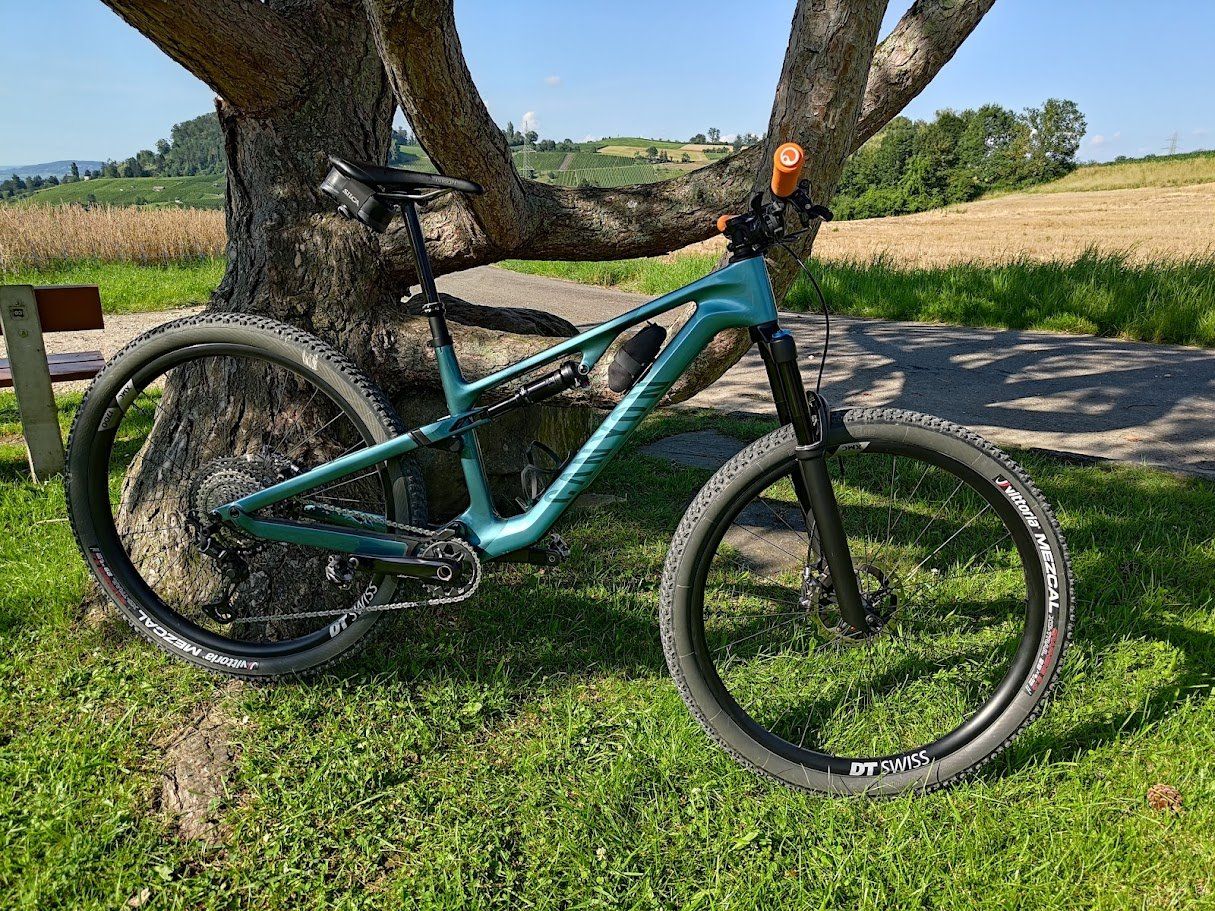 Canyon Velos: Canyon Neuron CF9 Gr. M - 2023 – Gebraucht aus Therwil von  1