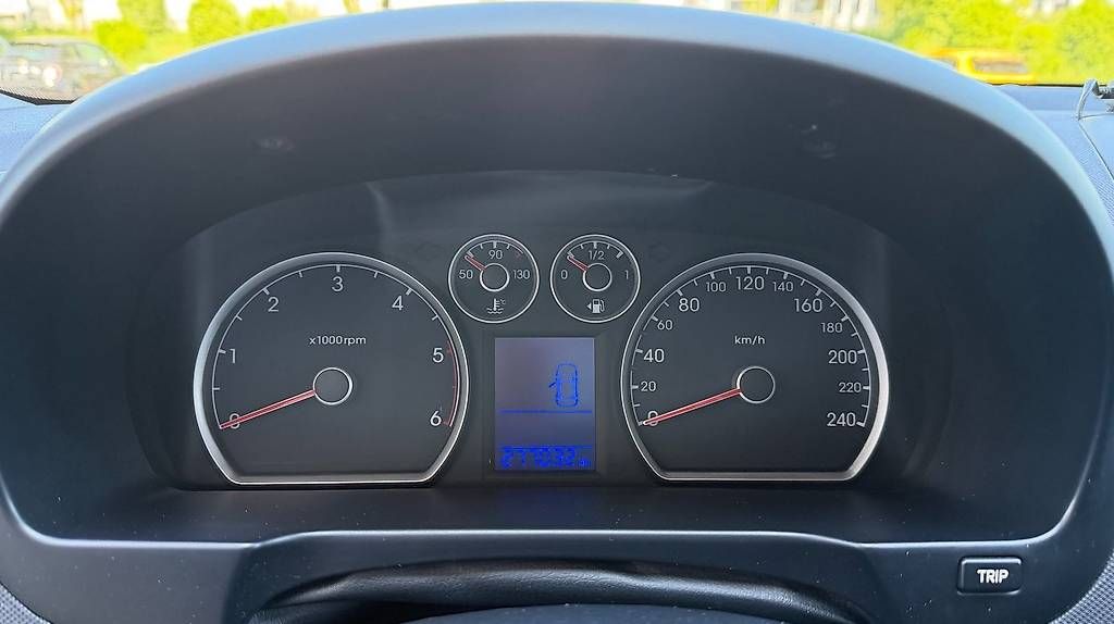 Automobili: Hyundai i30 1.6 CRDI – Usato da Zürich venduto da arm_t7gm 4