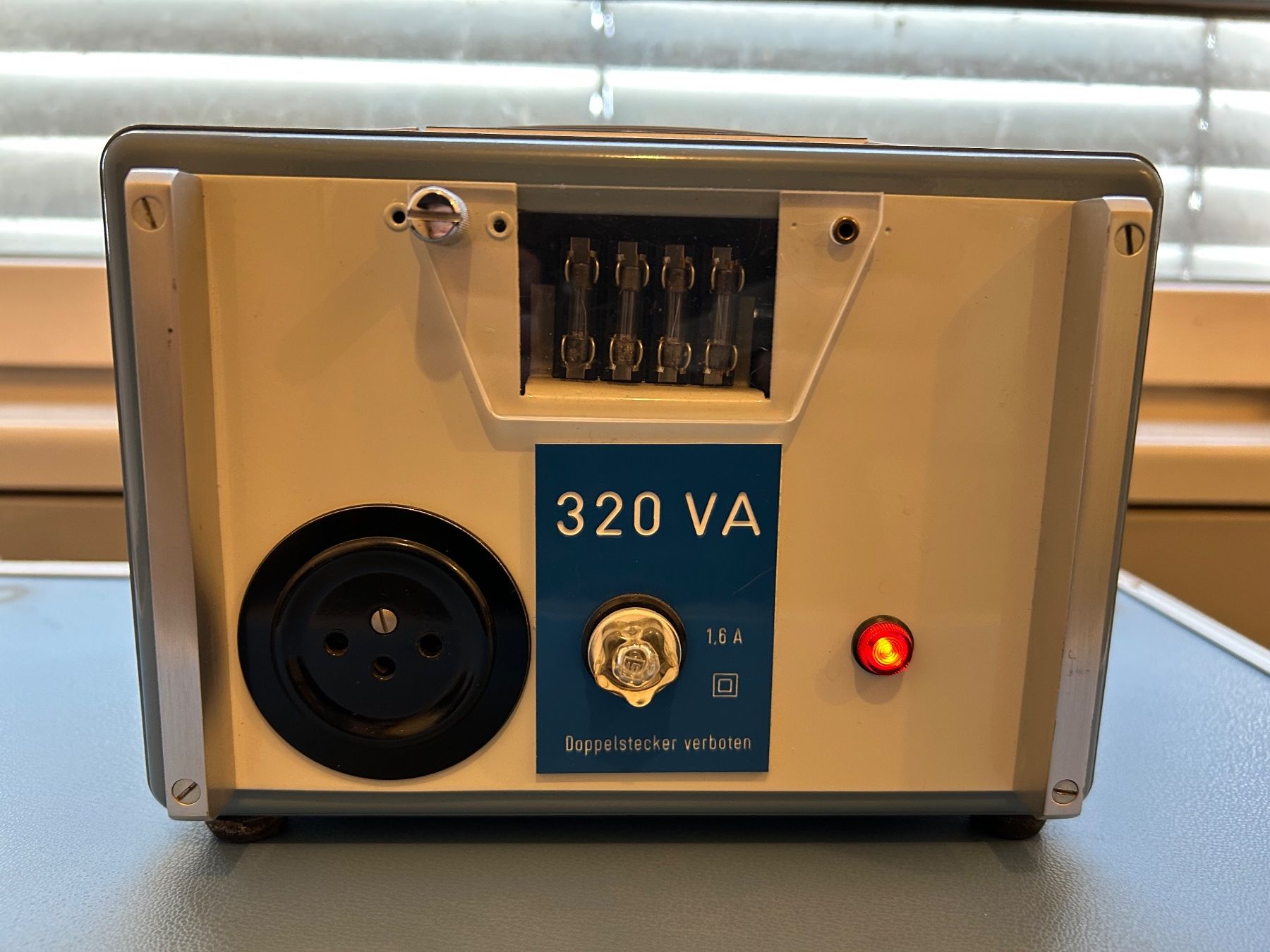 Convertisseurs: Trenntransformator Konvolut – D'occasion à Zürich par LuZ_8005 1