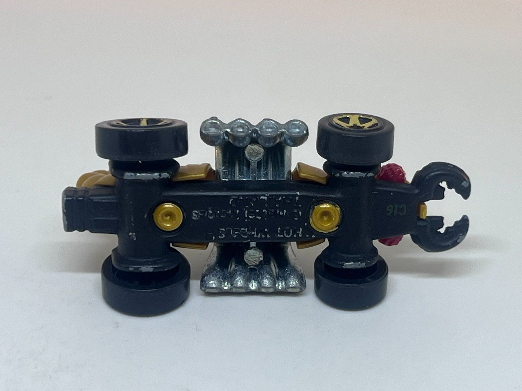 Hot Wheels Modellini d'auto: Hot Wheels Eevil Weevil #491 – Usato da Wildegg venduto da LaaBoutique 3