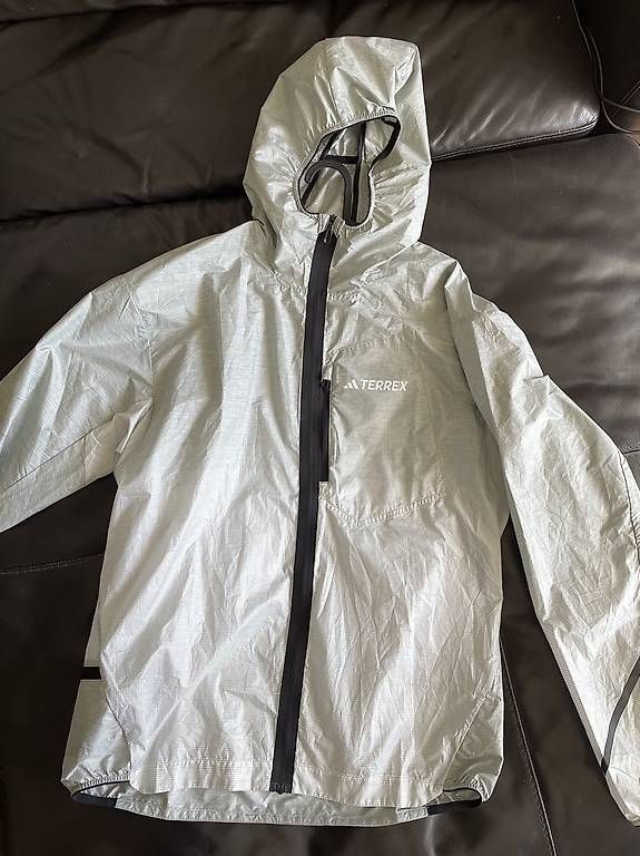 Giacche: Adidas Terrex XPERIOR LIGHT WINDWEAVE Jacke – Nuovo e nell'imballaggio originale da Basel venduto da timyb 1