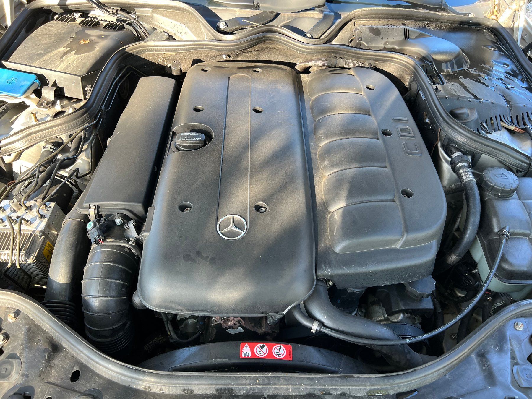 Mercedes-Benz Autos: Mercedes-Benz E320 Avantgarde Diesel - Time Capsule – Gebraucht aus Piotta von Pransin777 7