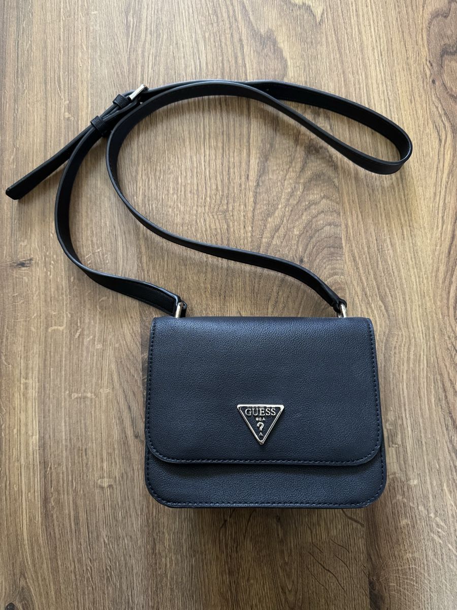 Guess Borse da donna: GUESS Mini-/Crossbody-Tasche – Nuovo (secondo la descrizione) da Täsch venduto da Toffifee99