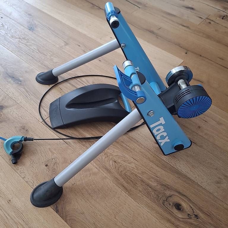 Hometrainer: Tacx Blue Matic Rollentrainer – Usato da Stein am Rhein venduto da TimonG 2