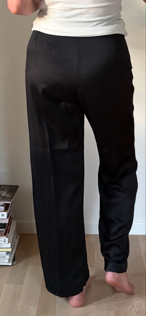 Pantaloni: Leichte Hose von Dusan, Seide , S – Nuovo (secondo la descrizione) da Zürich venduto da Altnic 1