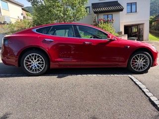 Tesla Automobili: TESLA Ludicrous Performance Modèle S – Usato da Courfaivre venduto da JCDF 2