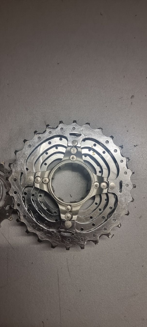 Shimano Pezzi di ricambio: Shimano XT M737 Kassette  – Usato da Seon venduto da Stibinio 4