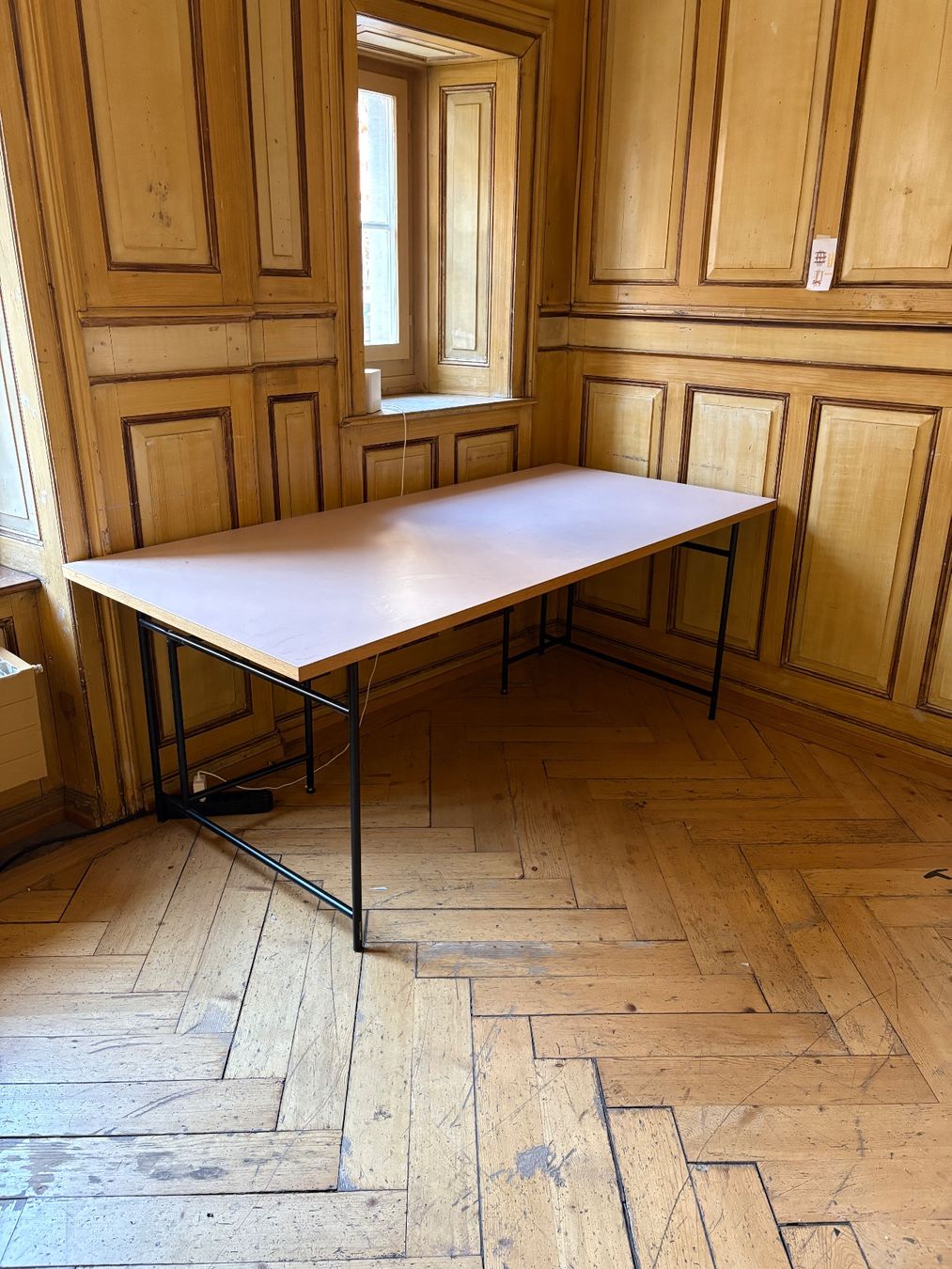 Richard Lampert Tables: Eiermann 3 Tisch – D'occasion à Zürich par kyso