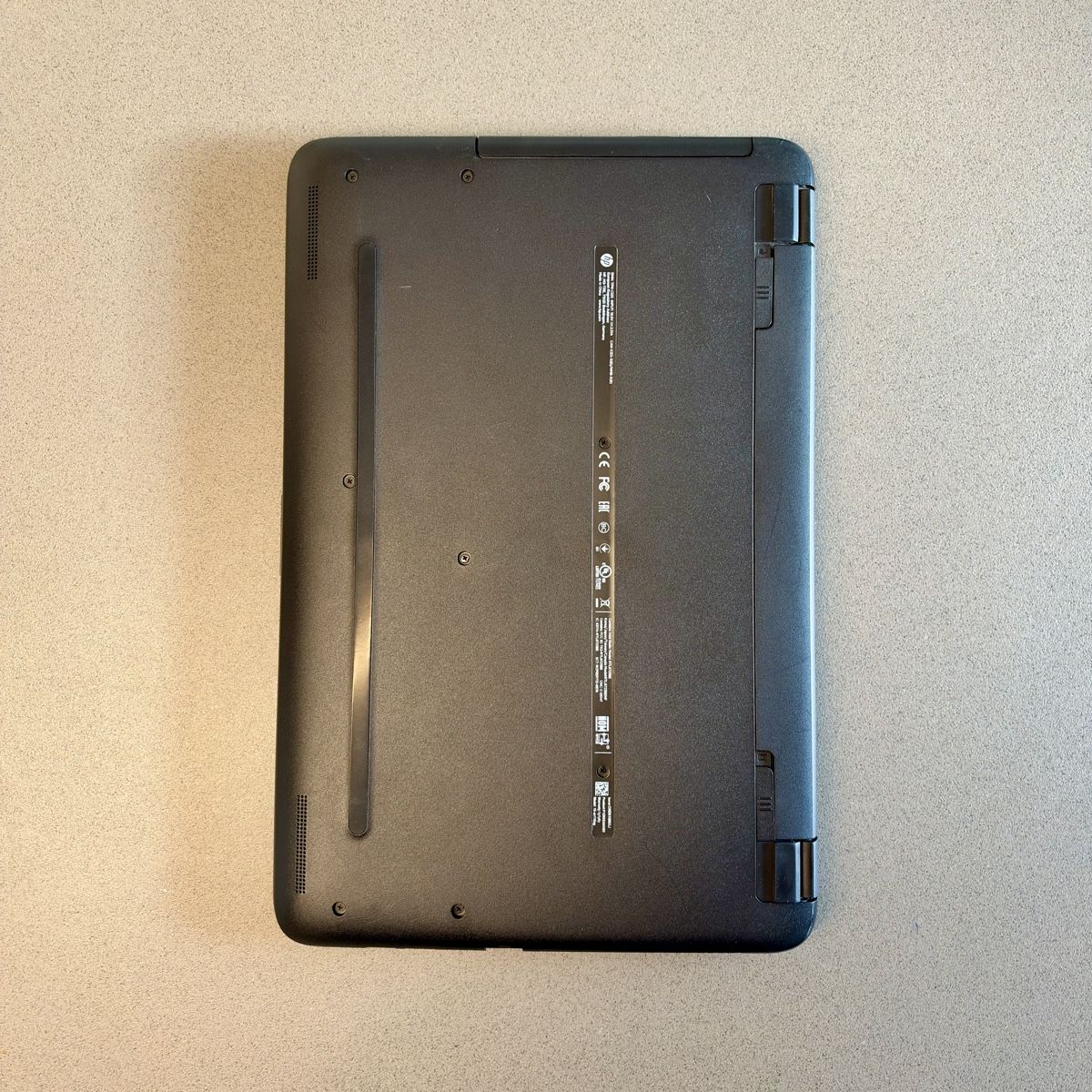 Hewlett Packard Portables: HP 15  - Laptop  Intel - Display Defekt – Défectueux à Steinach par duju2018 4