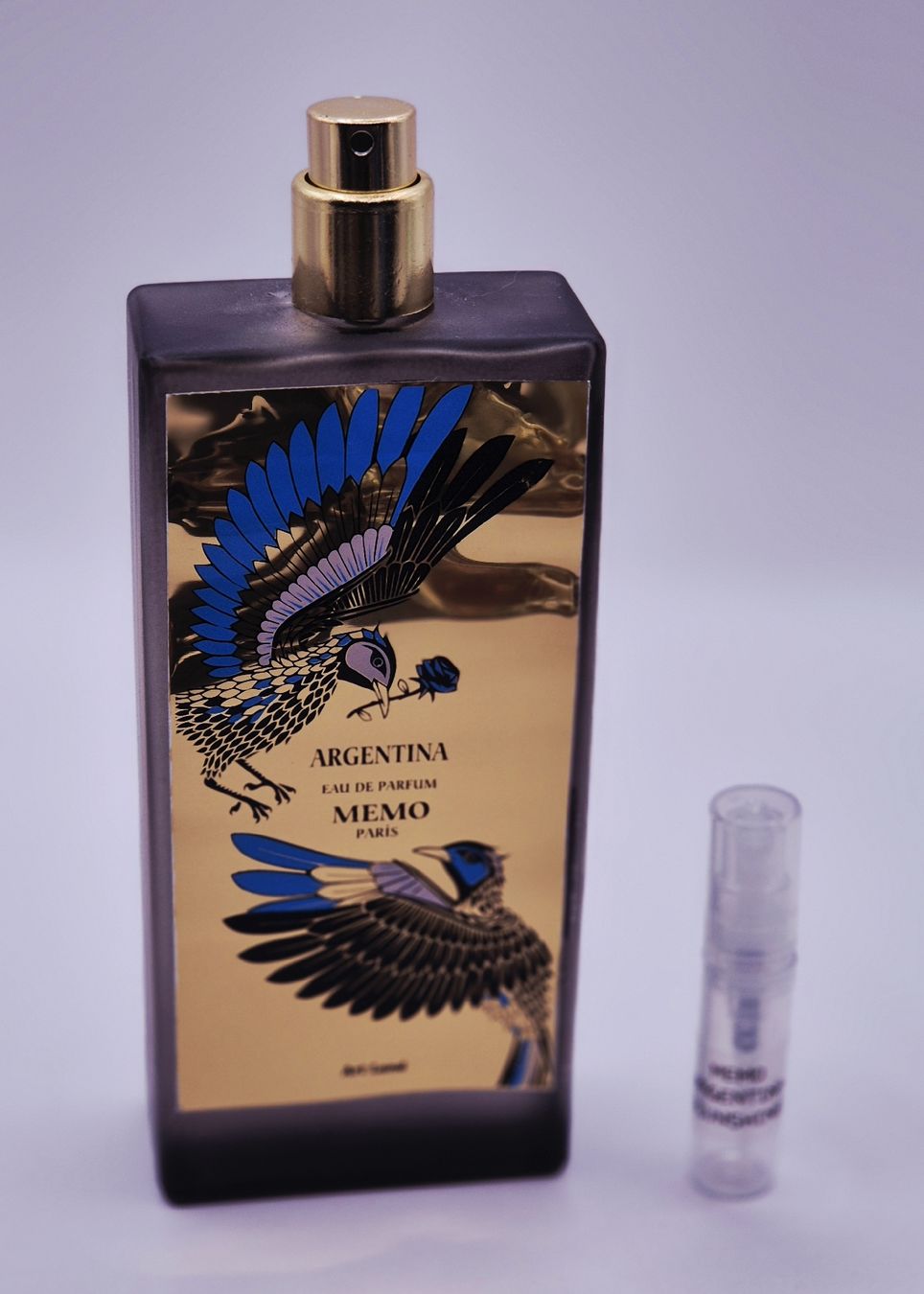 Profumi & Eau de Toilette: 2 ml MEMO ARGENTINA ABFÜLLUNG – Nuovo (secondo la descrizione) da St. Gallen venduto da CaliSunshine