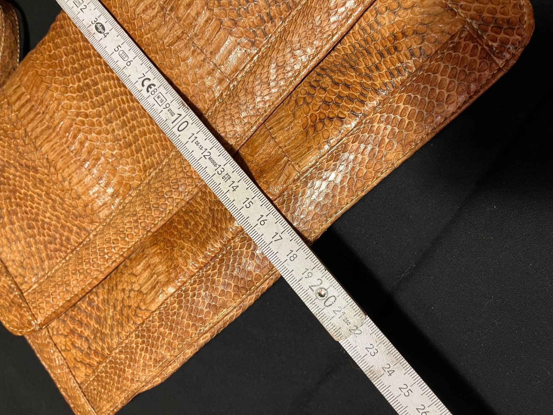 Taschen für Damen: Vintage Echtschlangenleder Handtasche / Clutch – Gebraucht aus Zürich von olivier0310 9