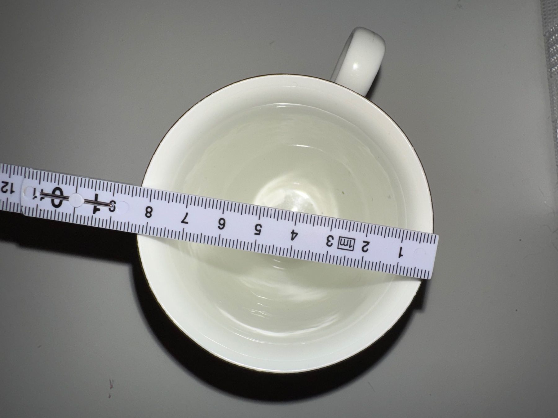 Tassen: Schöne Teetasse mit Rosenmuster – Gebraucht aus Grosswangen von Second_hand_paradise 3