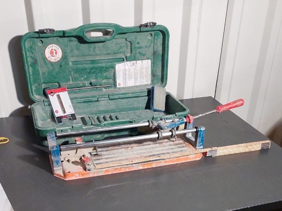 Tutti gli attrezzi: Fliesenschneider Rubi-635 – Usato da Recherswil venduto da paulchen09 3
