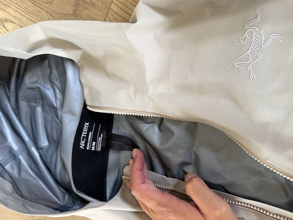 Giacche: Arc'teryx Beta Jacket – Nuovo e nell'imballaggio originale da Aarau venduto da Marylou90 2