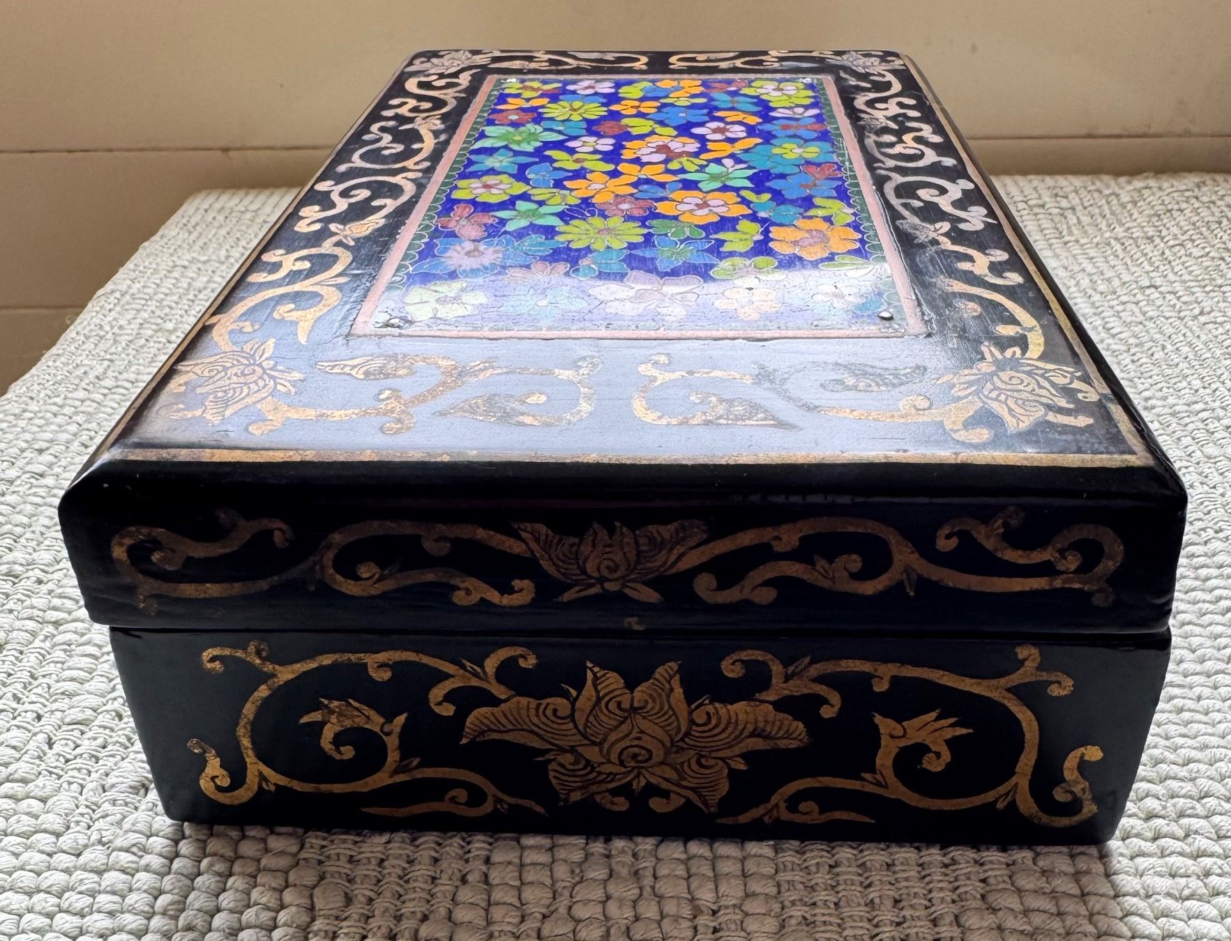 Barattoli: Antike chinesische Cloisonne Box Meiji Periode – Usato da Grabs venduto da Barbstucky 3