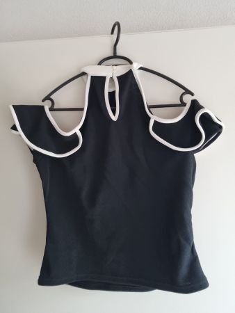 Schickes Top, schwarz/weiss, Grösse L,