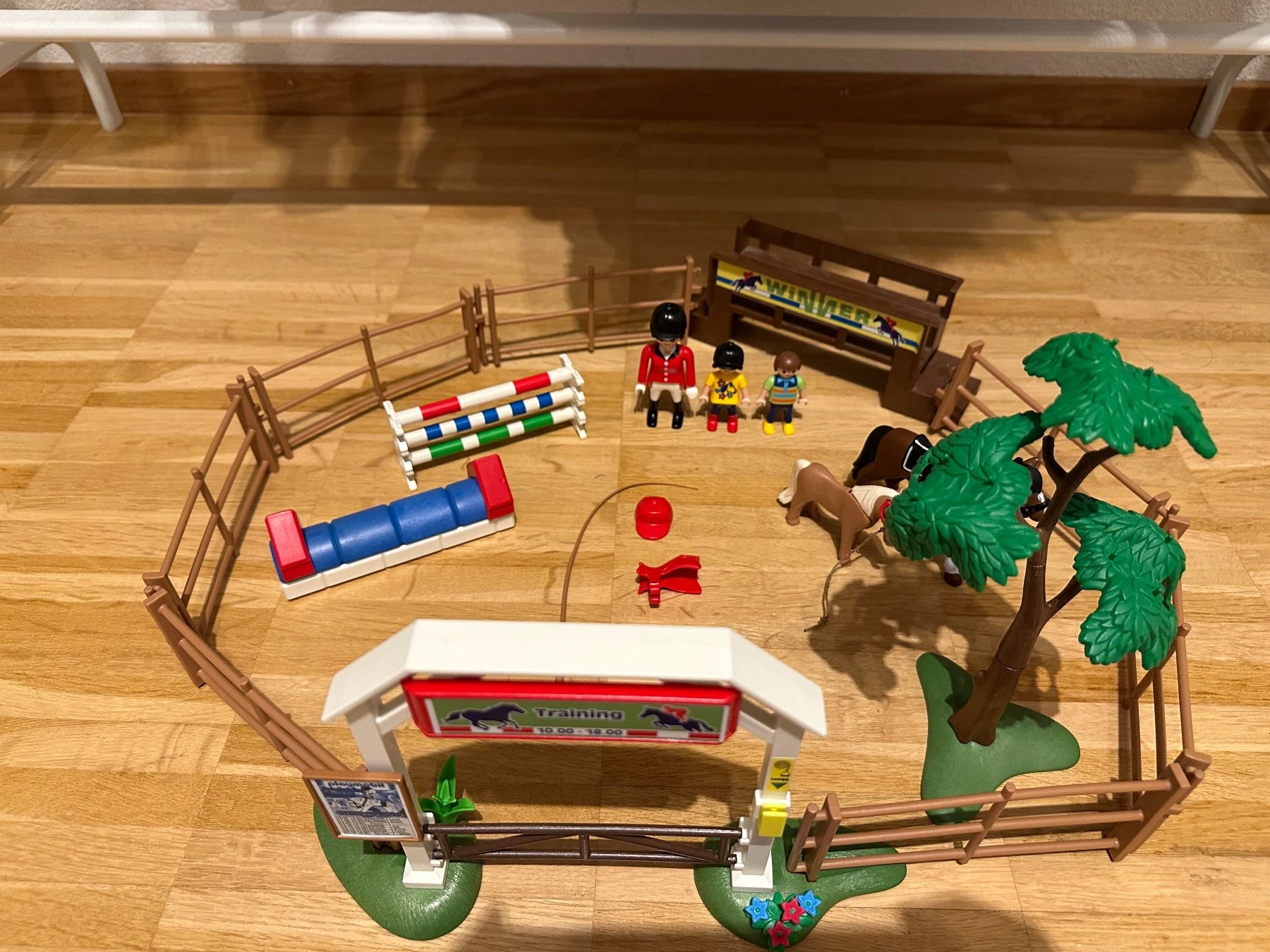 Playmobil Spielzeuge: Playmobil Springplatz – Gebraucht aus Arch von tam_ctz2 1