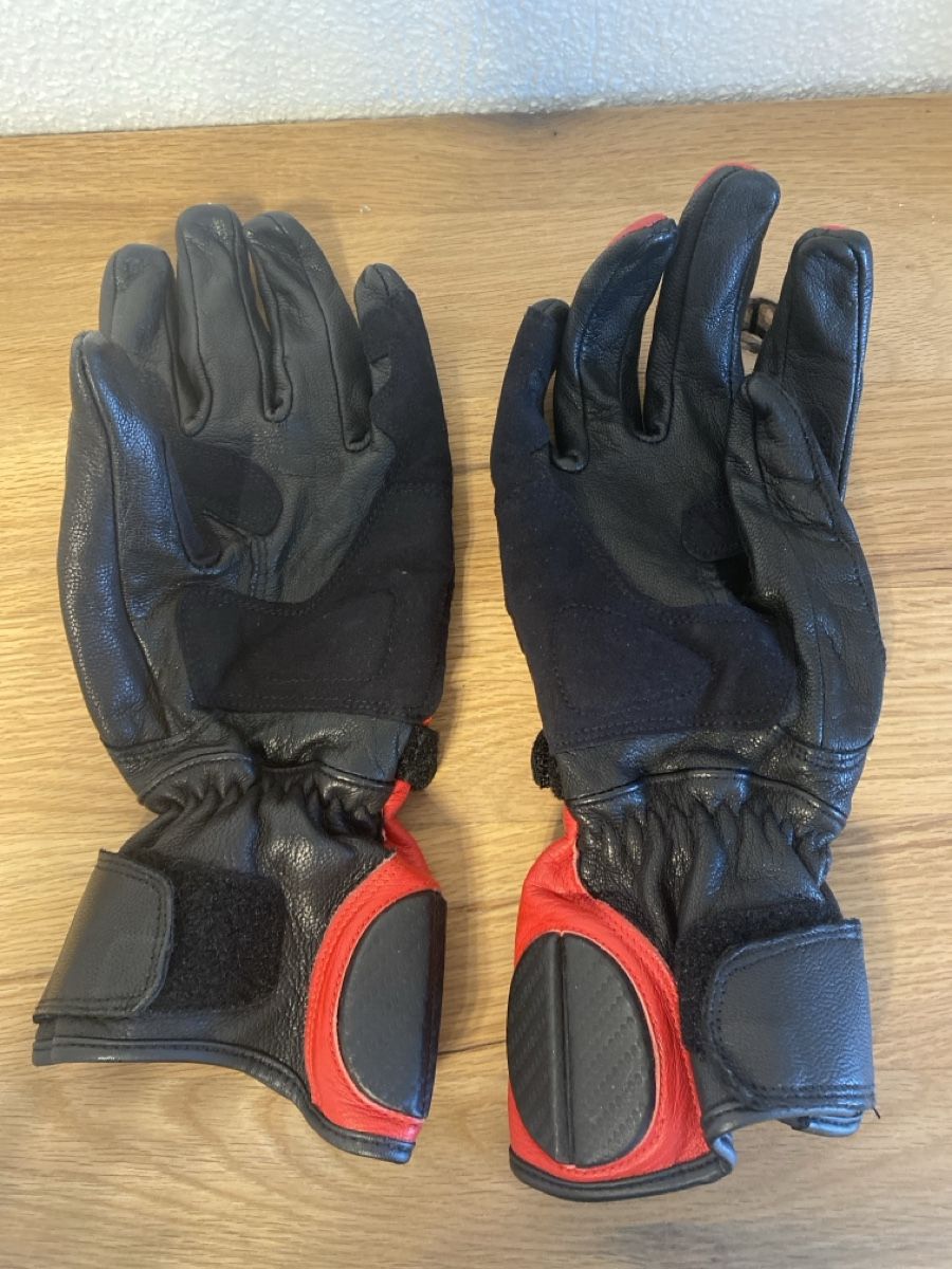 Guanti & manicotti: Motorradhandschuhe – Usato da Beinwil am See venduto da lol_j8dy 1